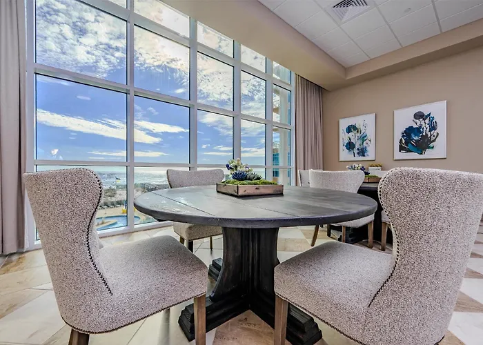 Phoenix Gulf Towers 2201 Apartment *