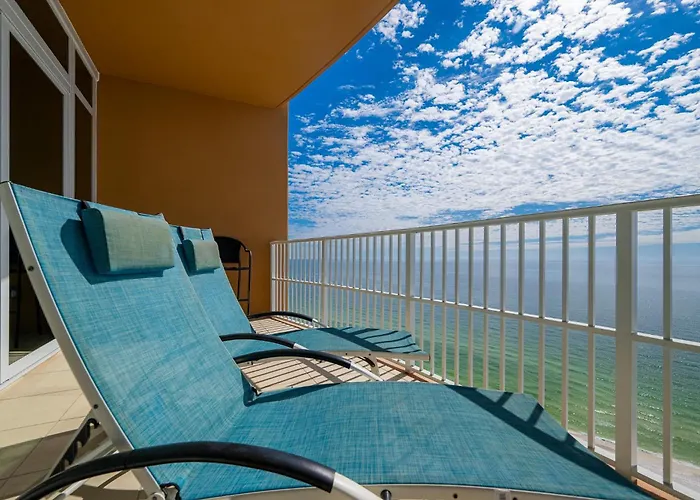 Phoenix Gulf Towers 2201 Apartment