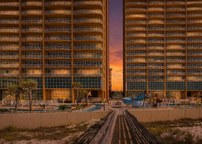 Phoenix Gulf Towers 2201 *
